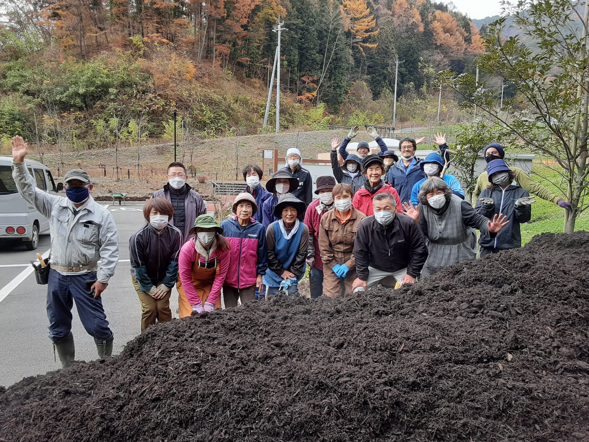 【長野原町花いっぱいプロジェクト】堆肥を頂きました！